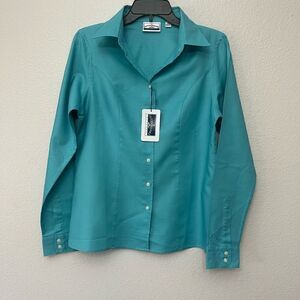 Outer Banks Reserve Long Sleeve Button Down Size Medium NWT
